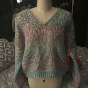 Pinch Pastel V-Neck Sweater